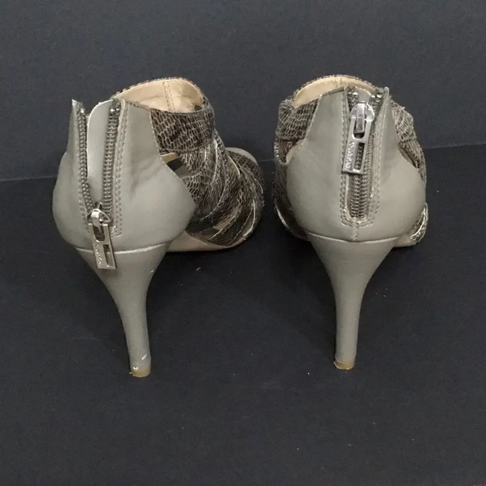 Calvin Klein Gray Python embossed heels - Picture 4 of 11